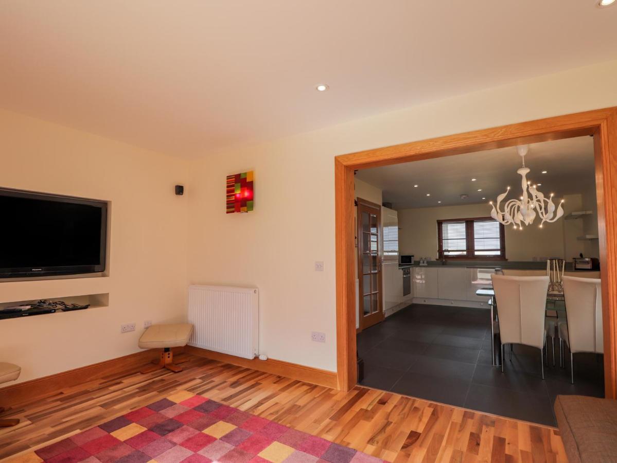 Lossiemouth Bay Cottage Экстерьер фото