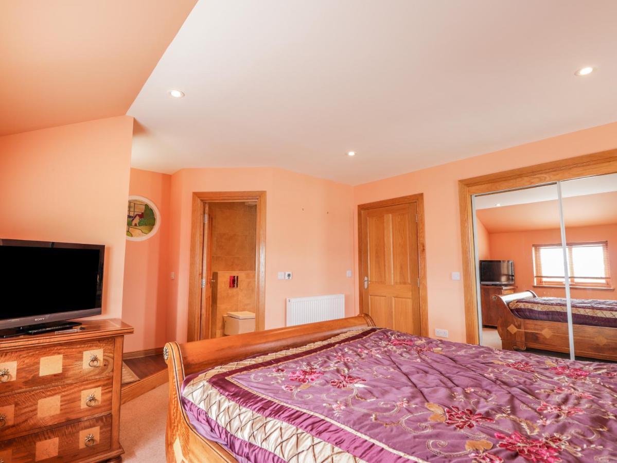 Lossiemouth Bay Cottage Экстерьер фото
