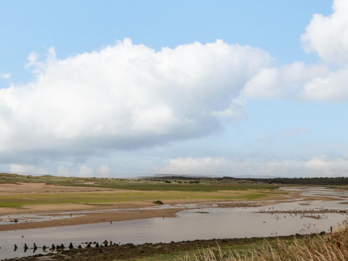 Lossiemouth Bay Cottage Экстерьер фото